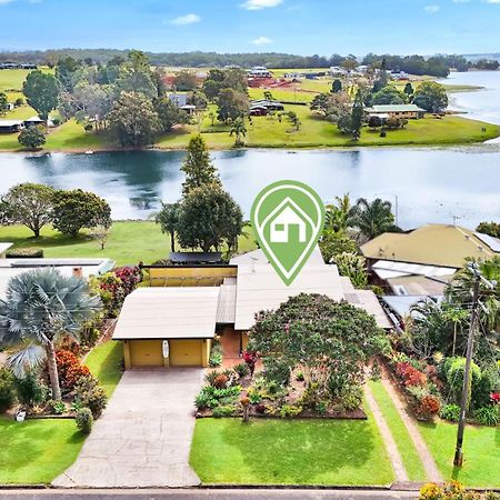 Lakeside Tinaroo Only 2.5Km From Yungaburra Town Villa Exterior foto